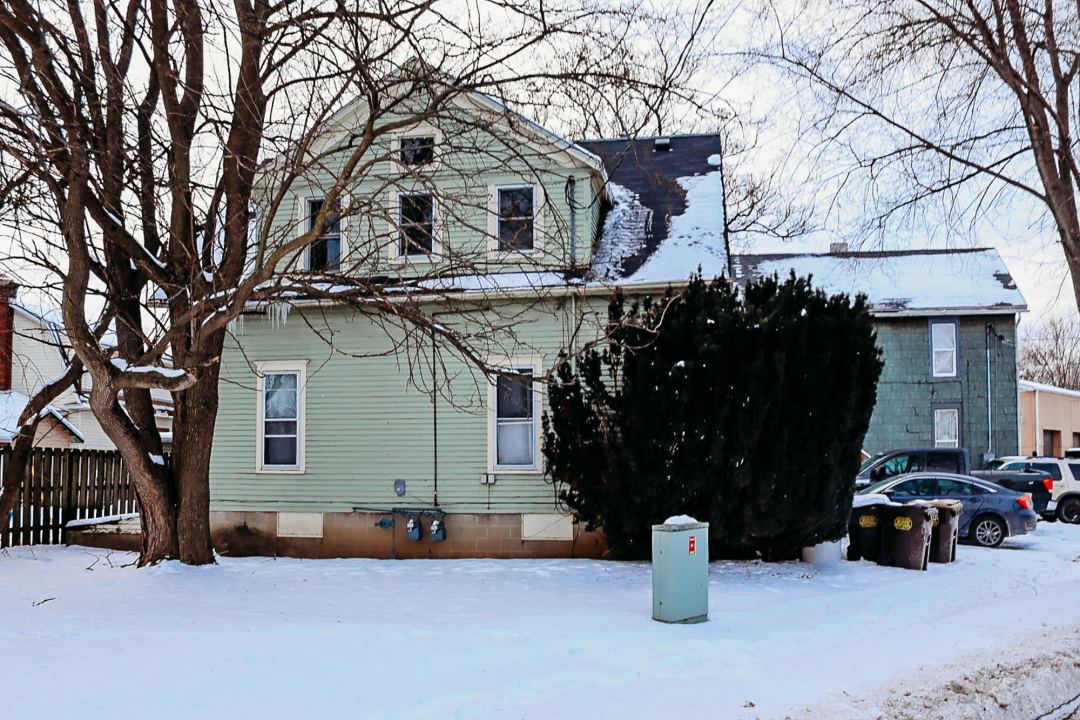 1258 S Galena Avenue Property Photo 4