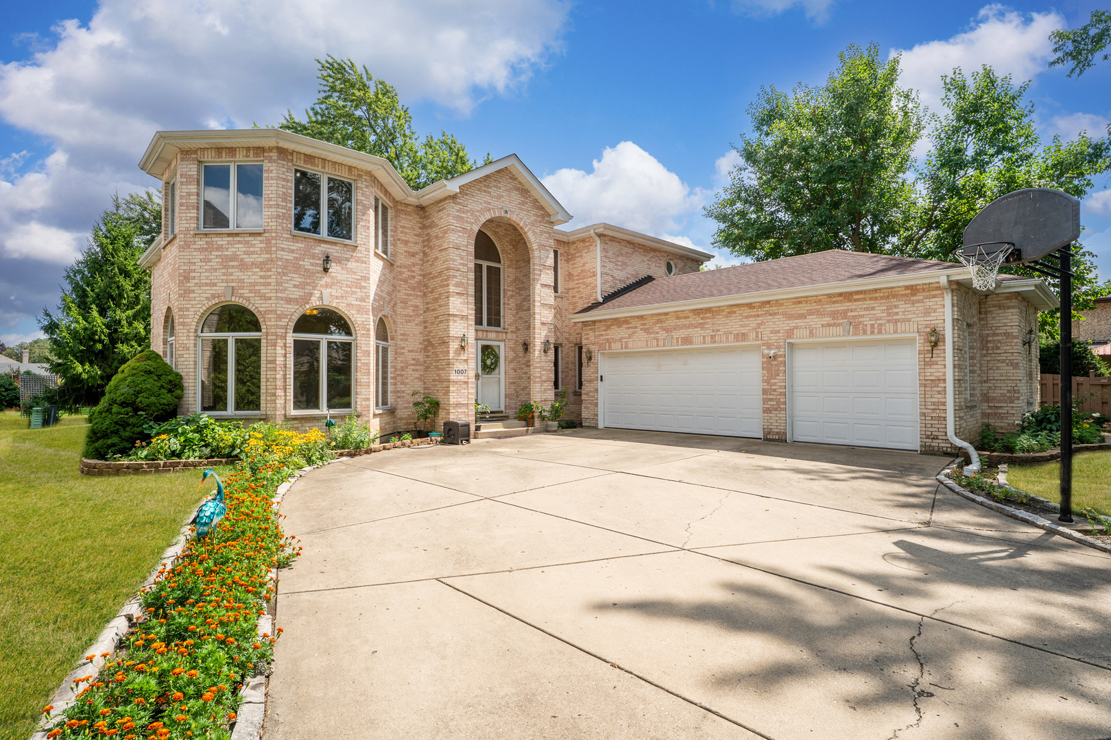 1007 Wildwood Lane Property Photo 1