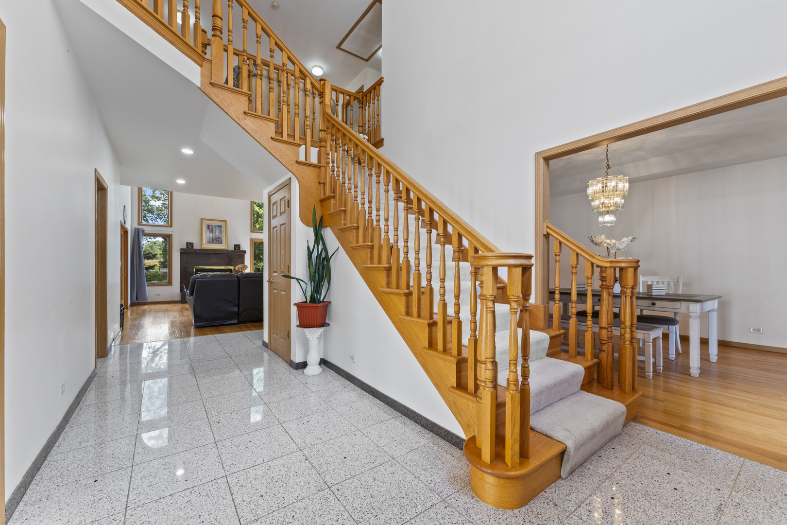 1007 Wildwood Lane Property Photo 2