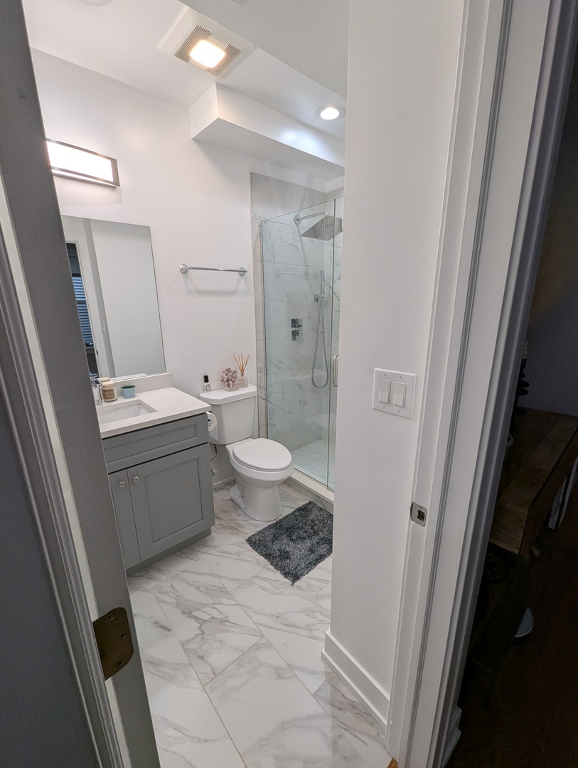 12452036 Property Photo 7