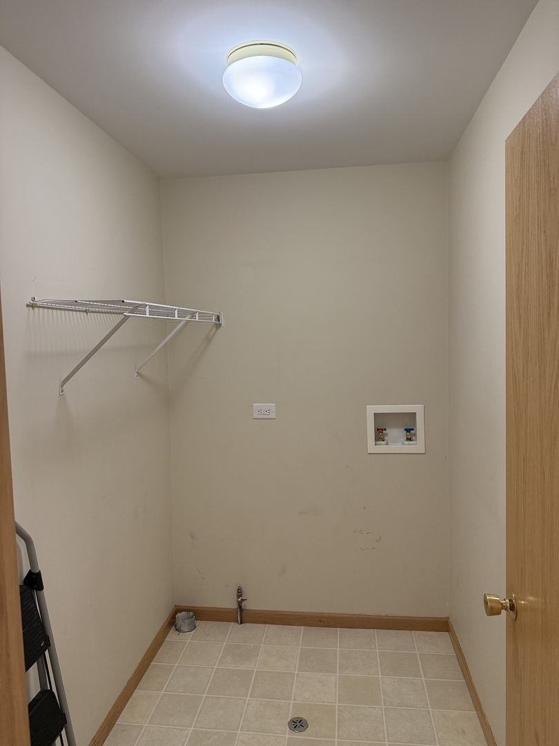 710 Silver Leaf Court Property Photo 18