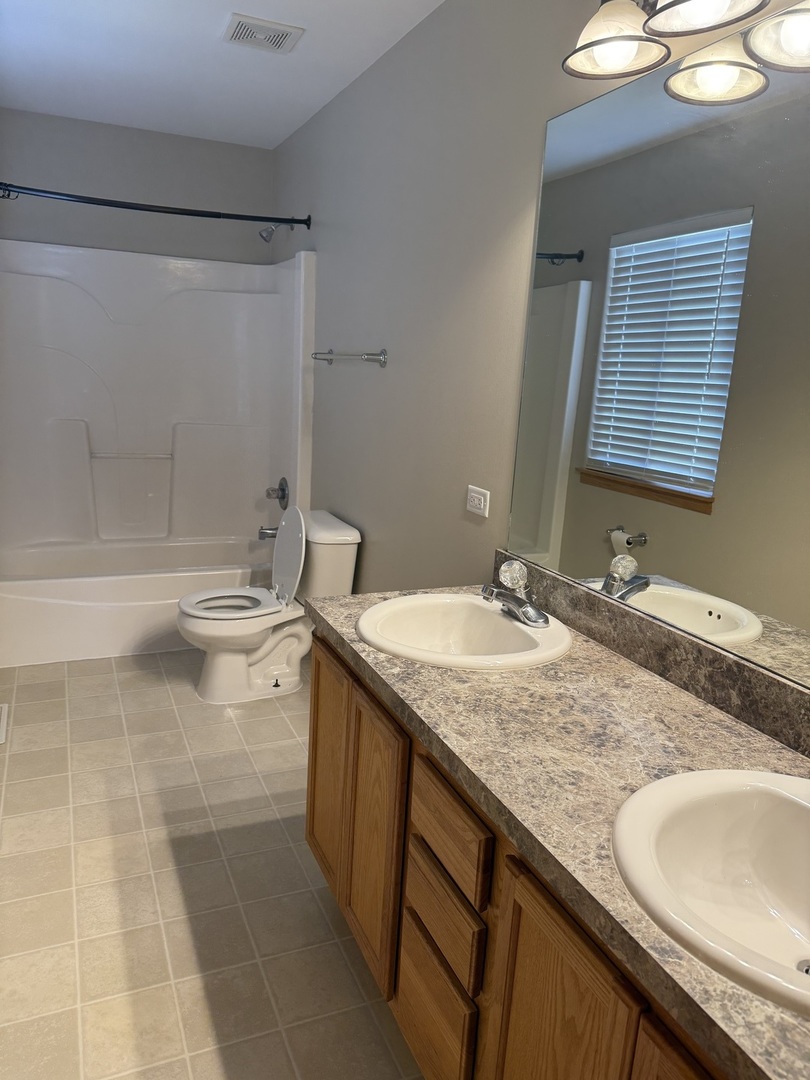 710 Silver Leaf Court Property Photo 21