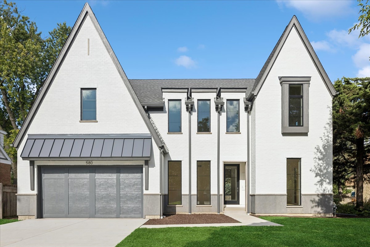 580 S Kearsage Avenue Property Photo 1