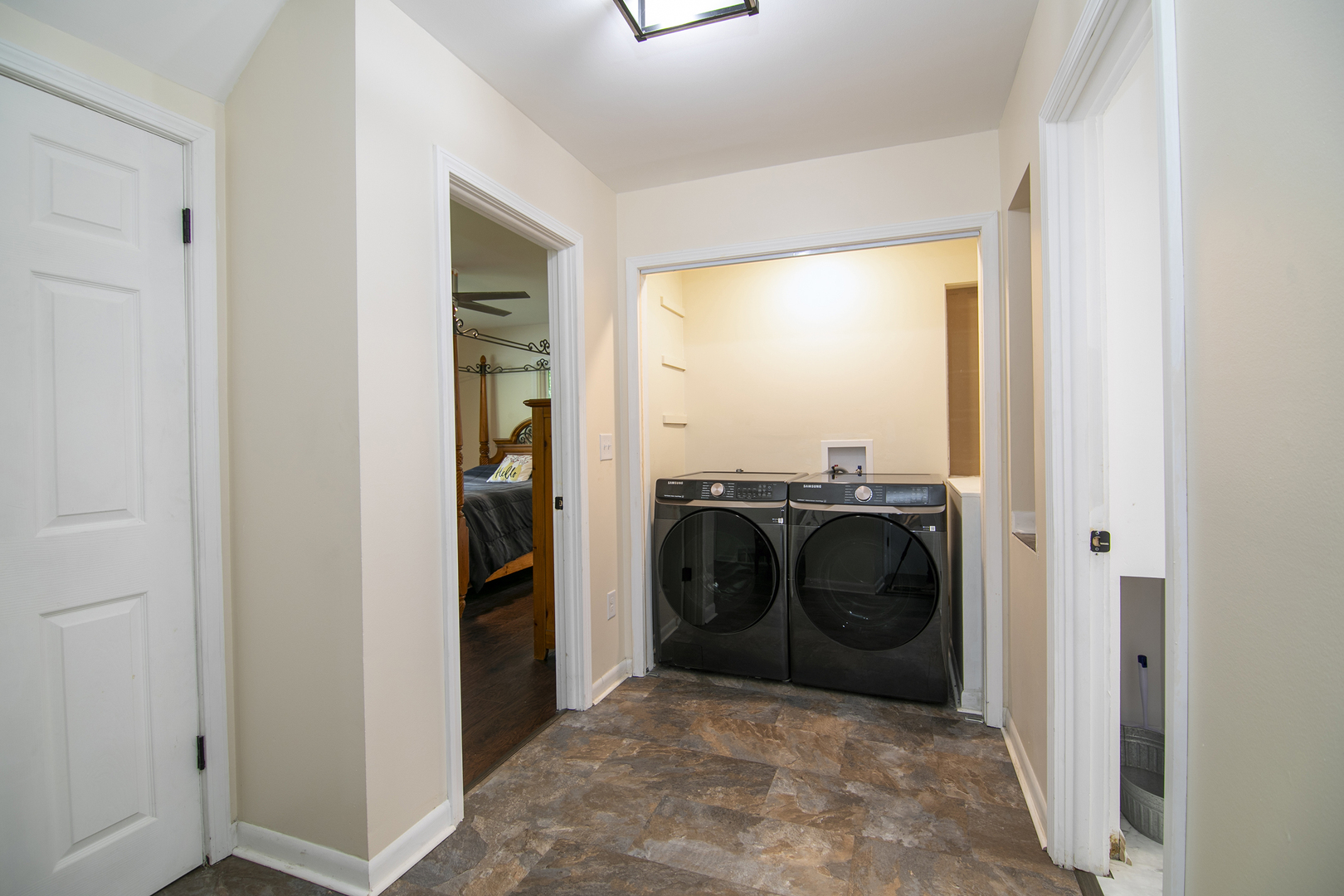 22 Erin Lane Property Photo 23