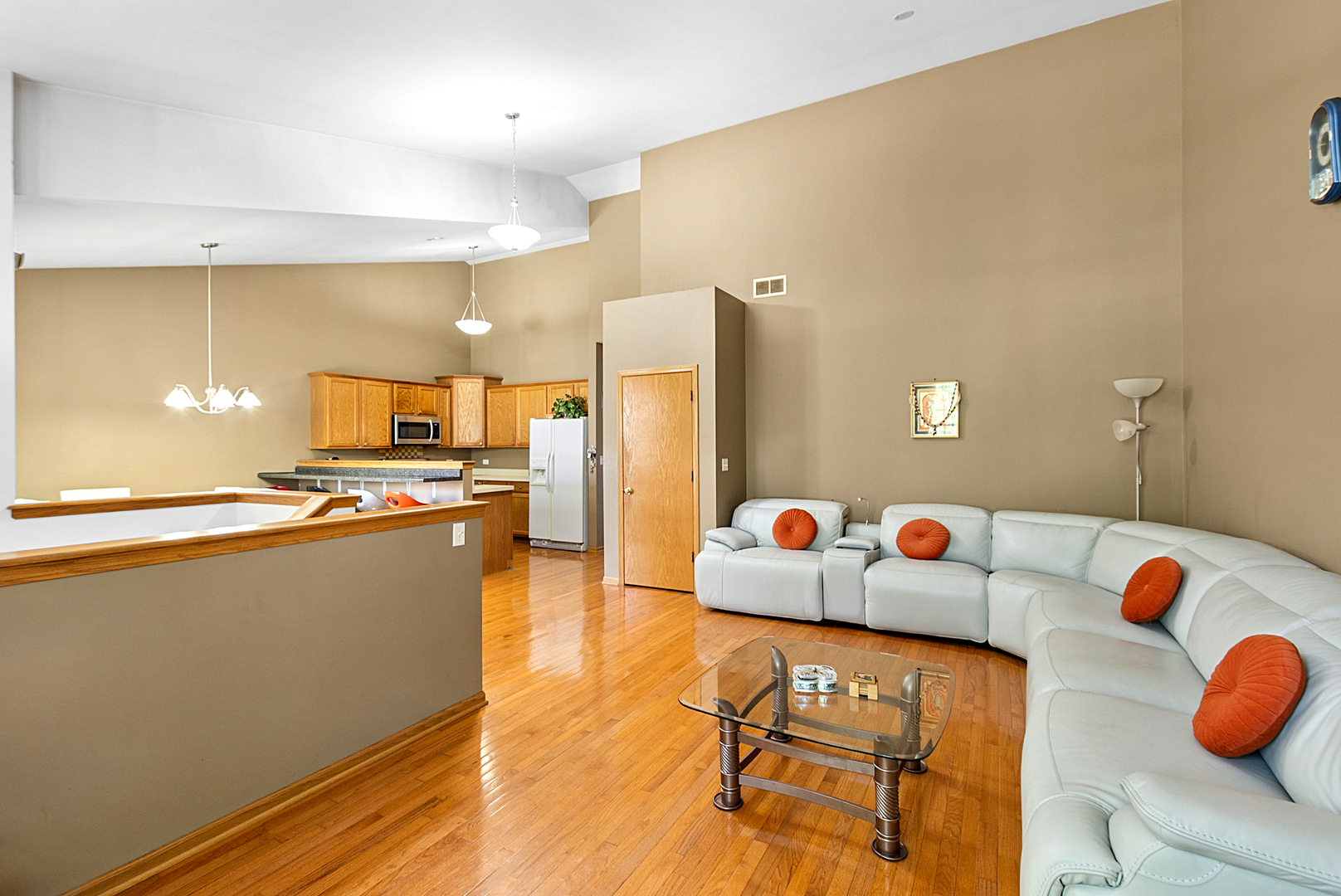 9411 Albany Court Property Photo 2