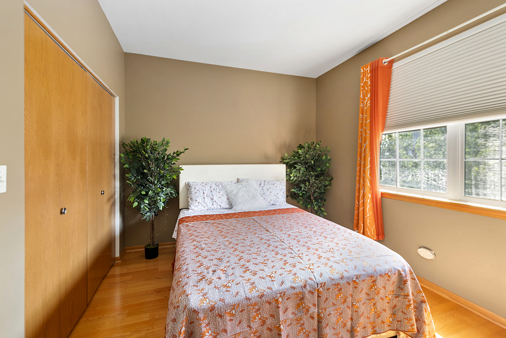 9411 Albany Court Property Photo 10