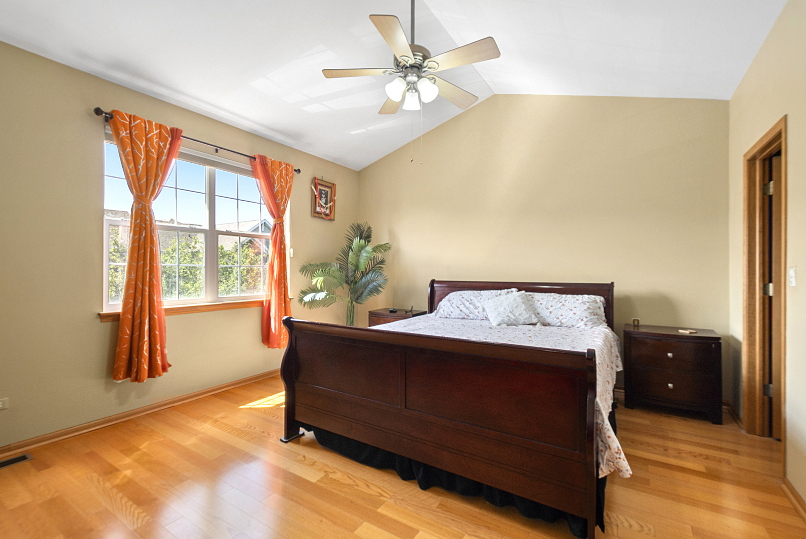 9411 Albany Court Property Photo 12