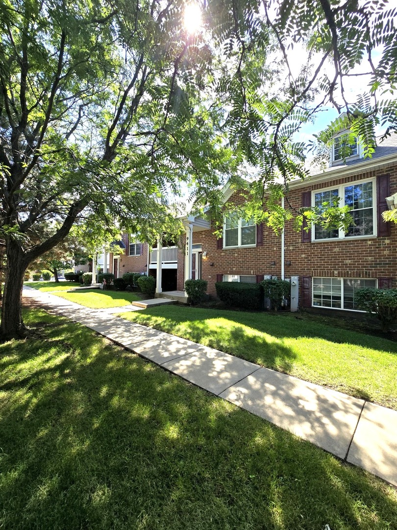 9411 Albany Court Property Photo 21