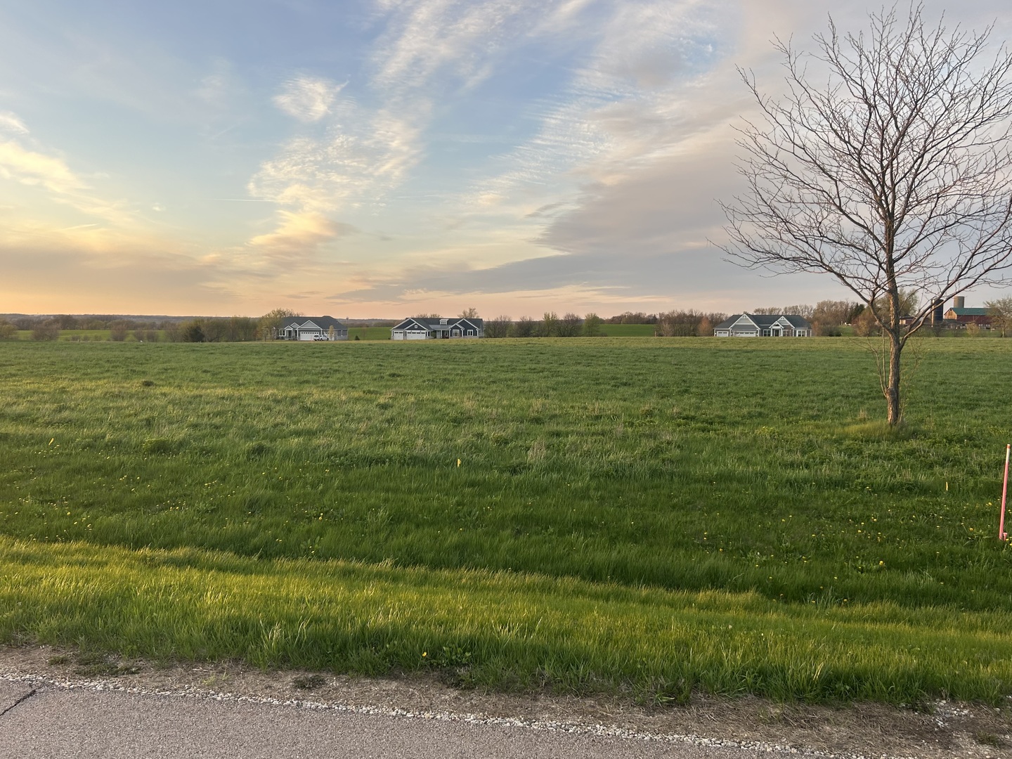 4712 Glacial Trail Property Photo 3