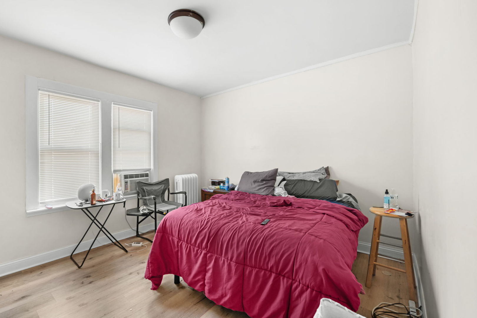 1302 W 98th Place Property Photo 12