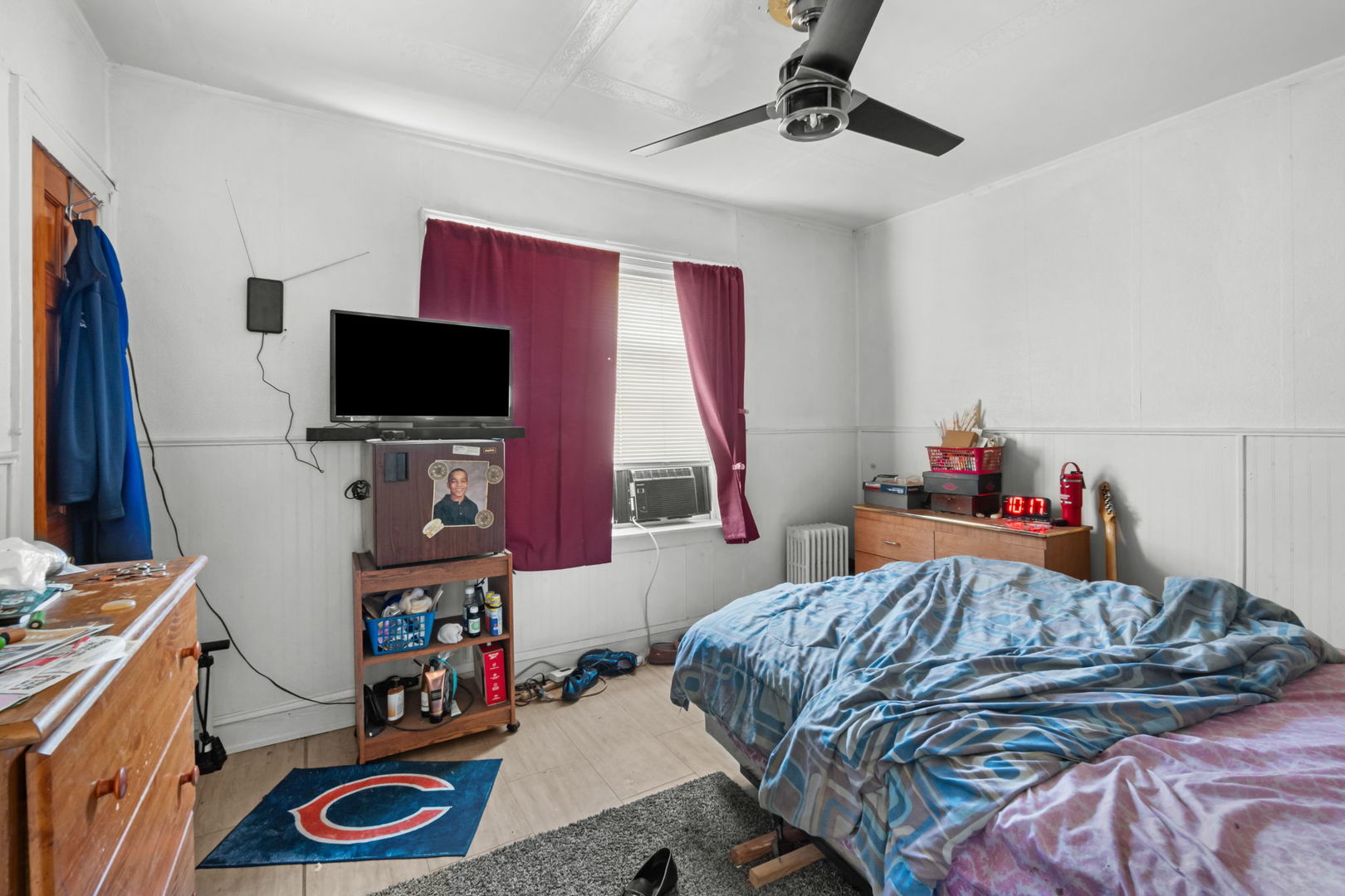 1302 W 98th Place Property Photo 13