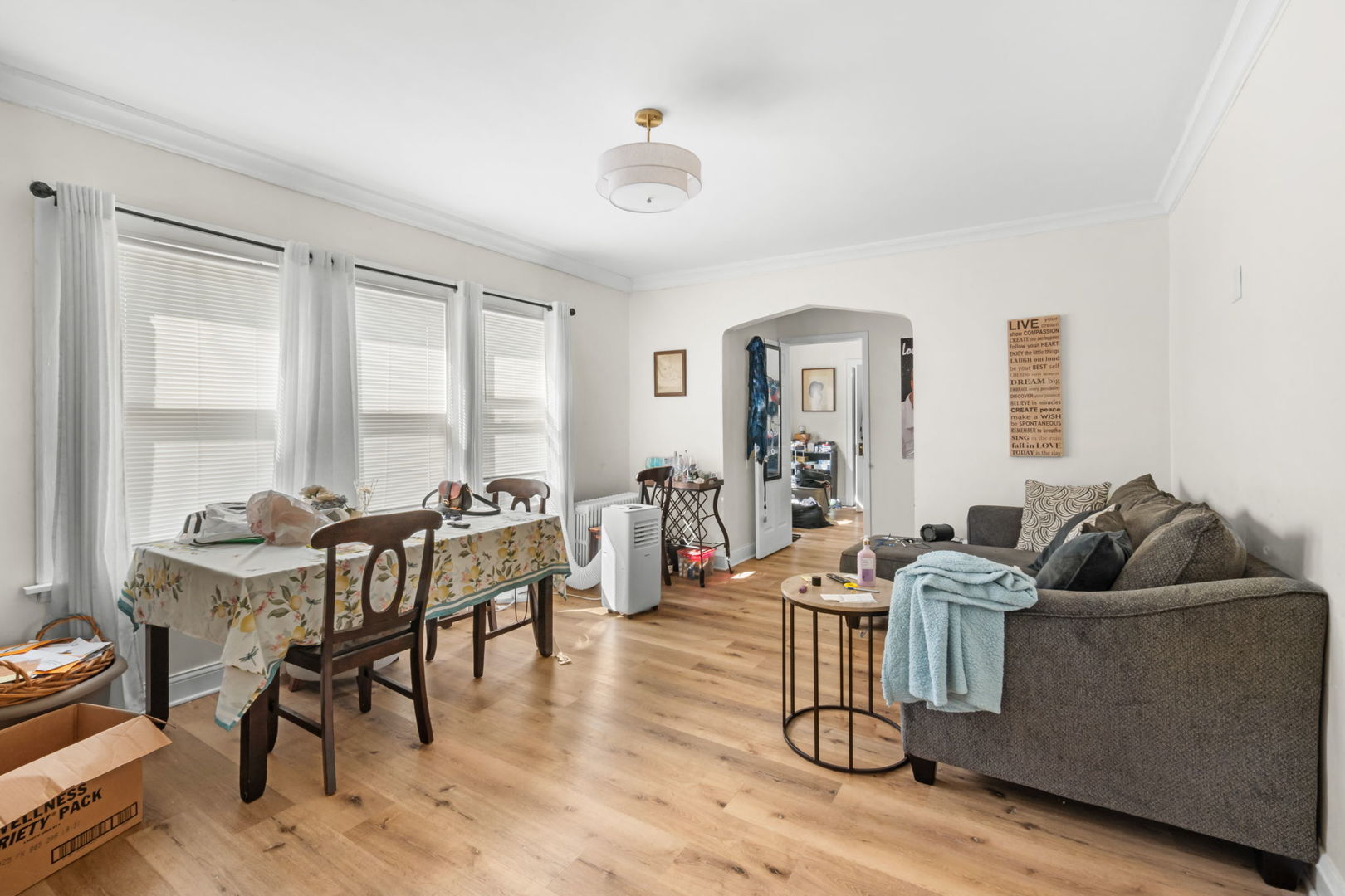 1302 W 98th Place Property Photo 14