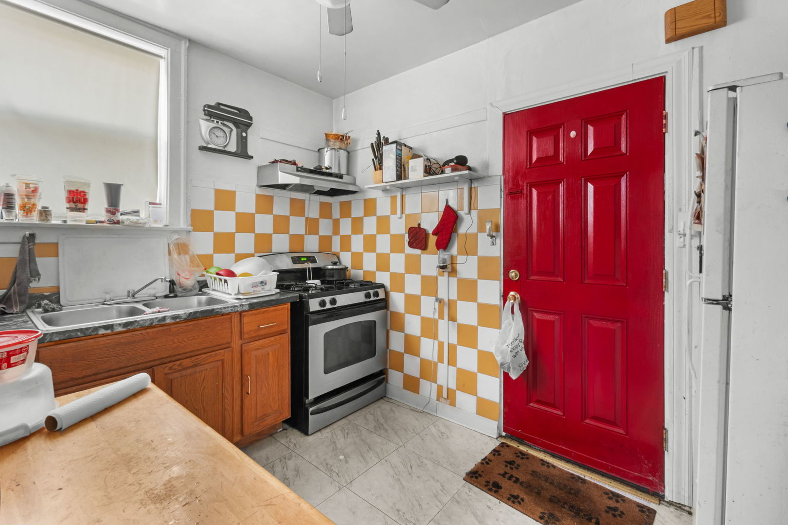 1302 W 98th Place Property Photo 17