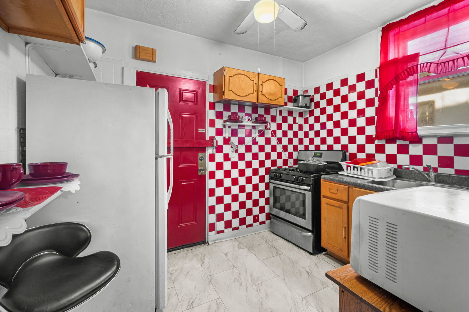 1302 W 98th Place Property Photo 20