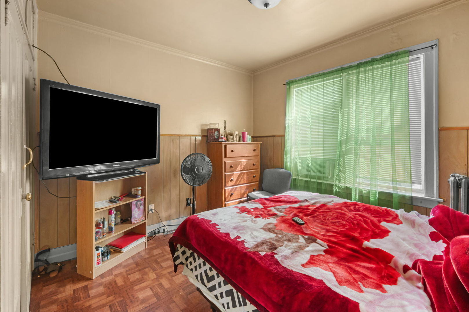 1302 W 98th Place Property Photo 22