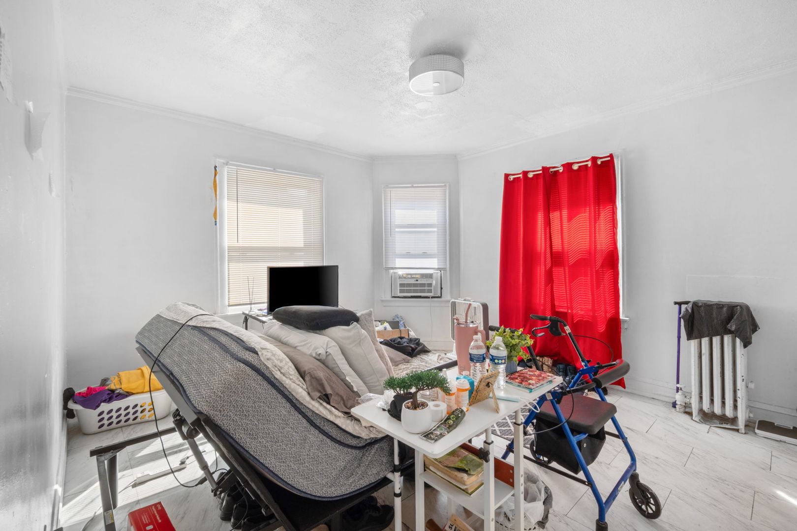 1302 W 98th Place Property Photo 24