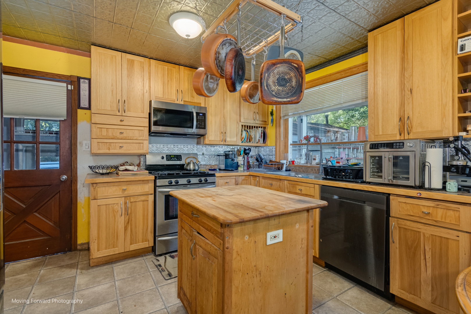 7254 Fair Elms Avenue Property Photo 6