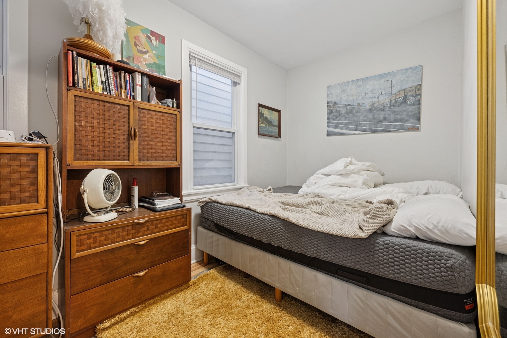 2531 W Lyndale Street 2r Property Photo 4