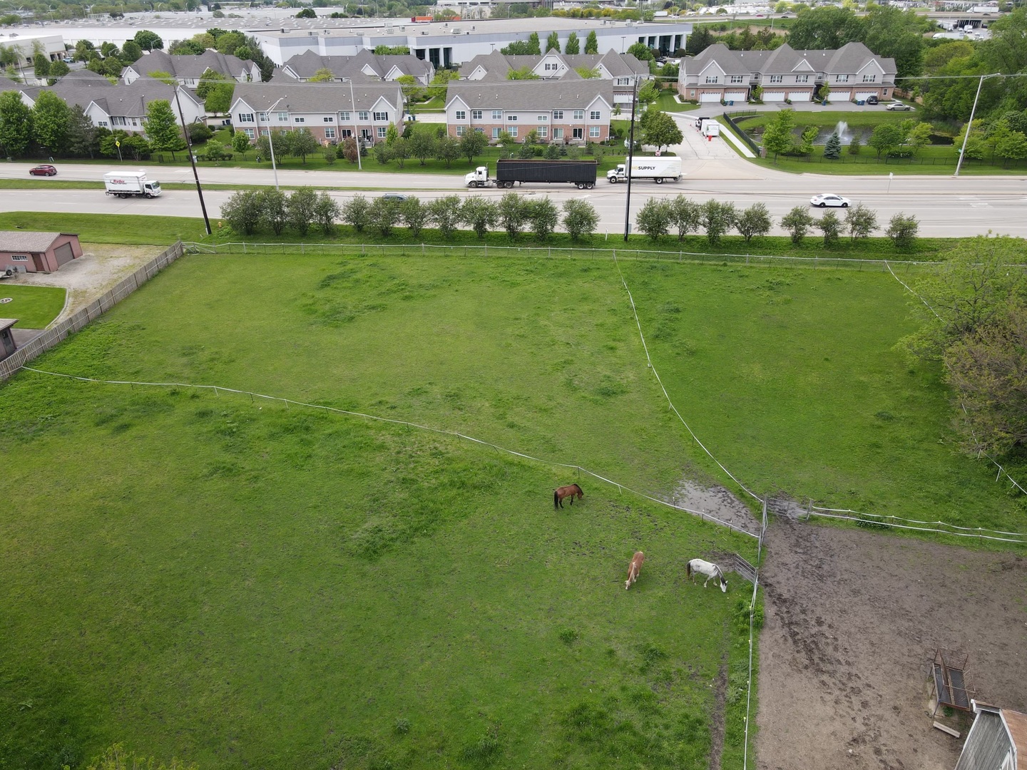 20w561 Army Trail Boulevard Property Photo 7
