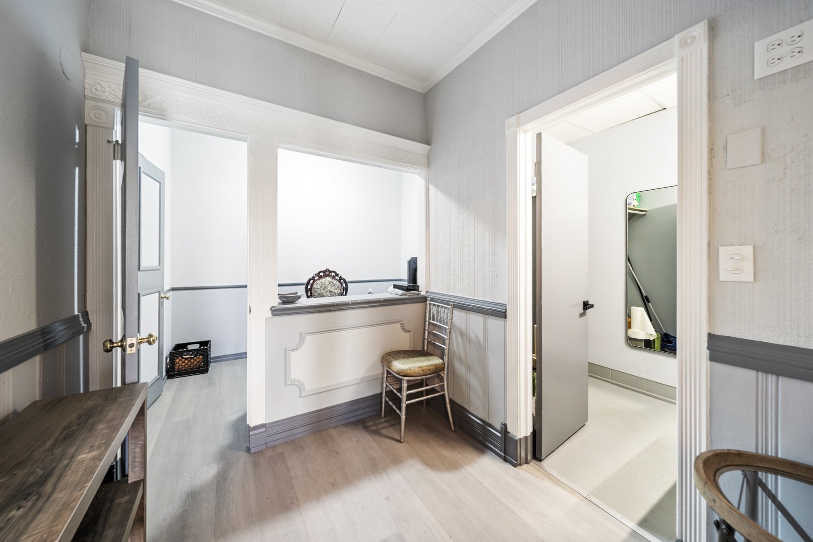 6155 W Fullerton Avenue Property Photo 9