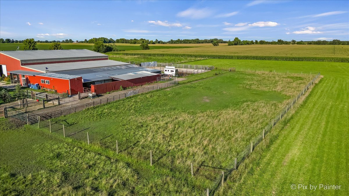 5n487 County Line Road Property Photo 22
