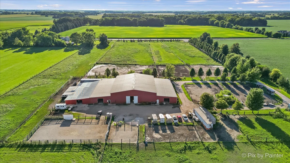 5n487 County Line Road Property Photo 33