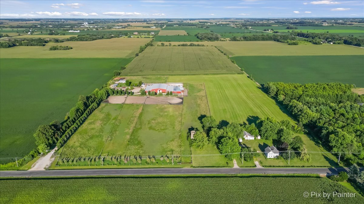 5n487 County Line Road Property Photo 39