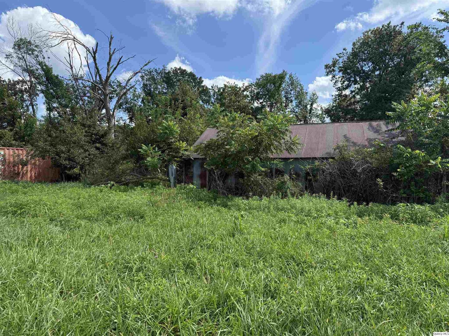 2476 N 2500 Property Photo 13
