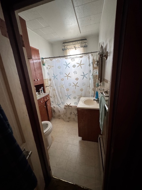 401 Adams Street Property Photo 7