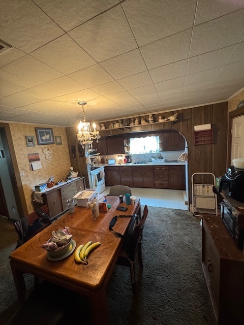 401 Adams Street Property Photo 15