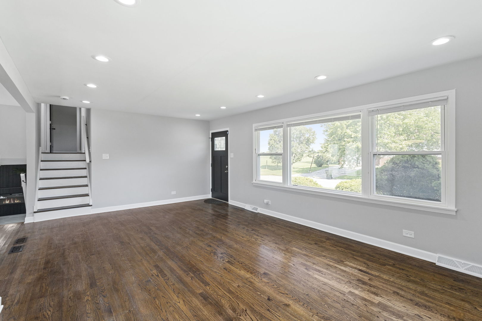 4101 Park Lane Property Photo 6