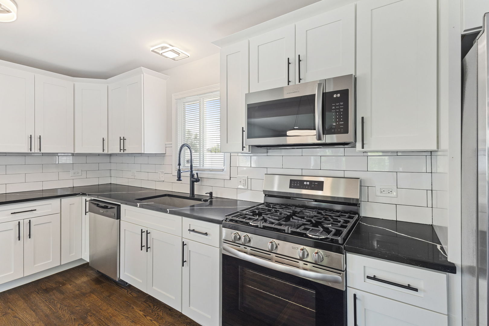 4101 Park Lane Property Photo 11