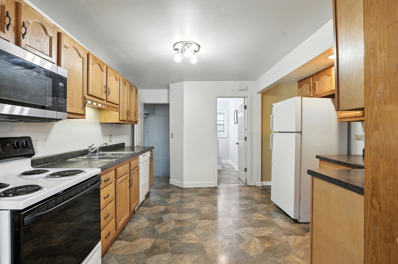 2804 Elim Avenue Property Photo 8