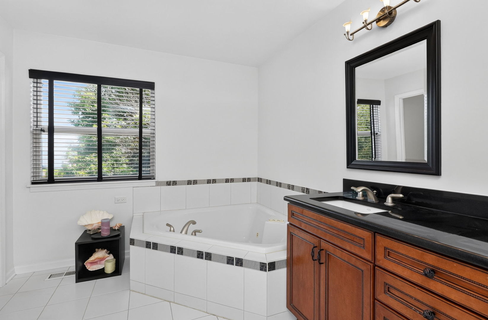 13025 Rock Fish Lane Property Photo 22