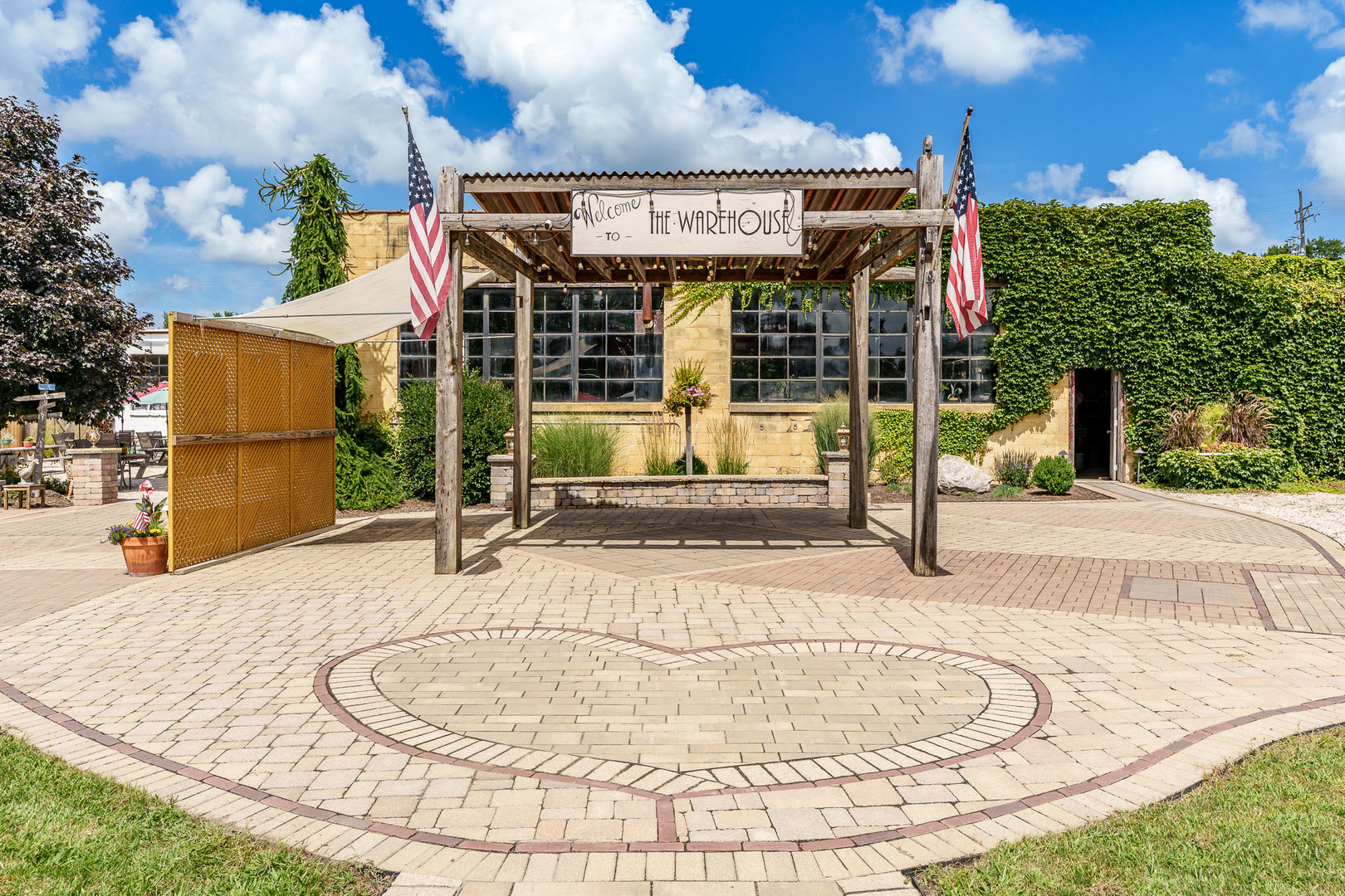 662 Park Avenue Property Photo 10