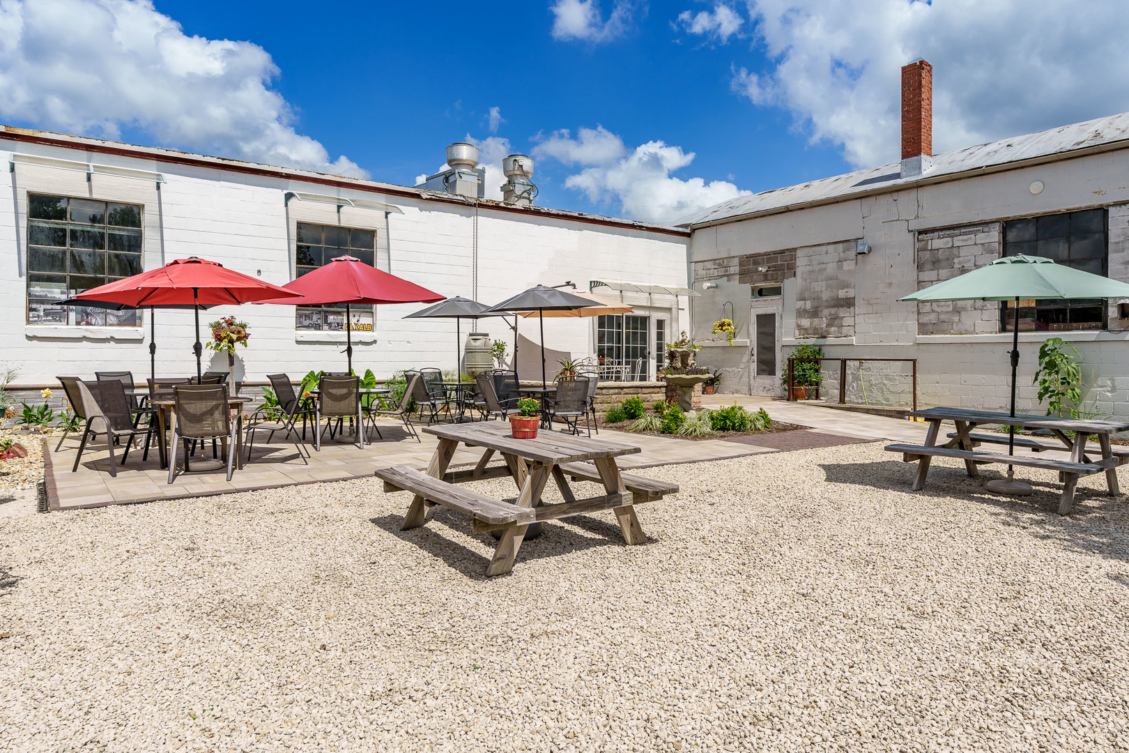662 Park Avenue Property Photo 14