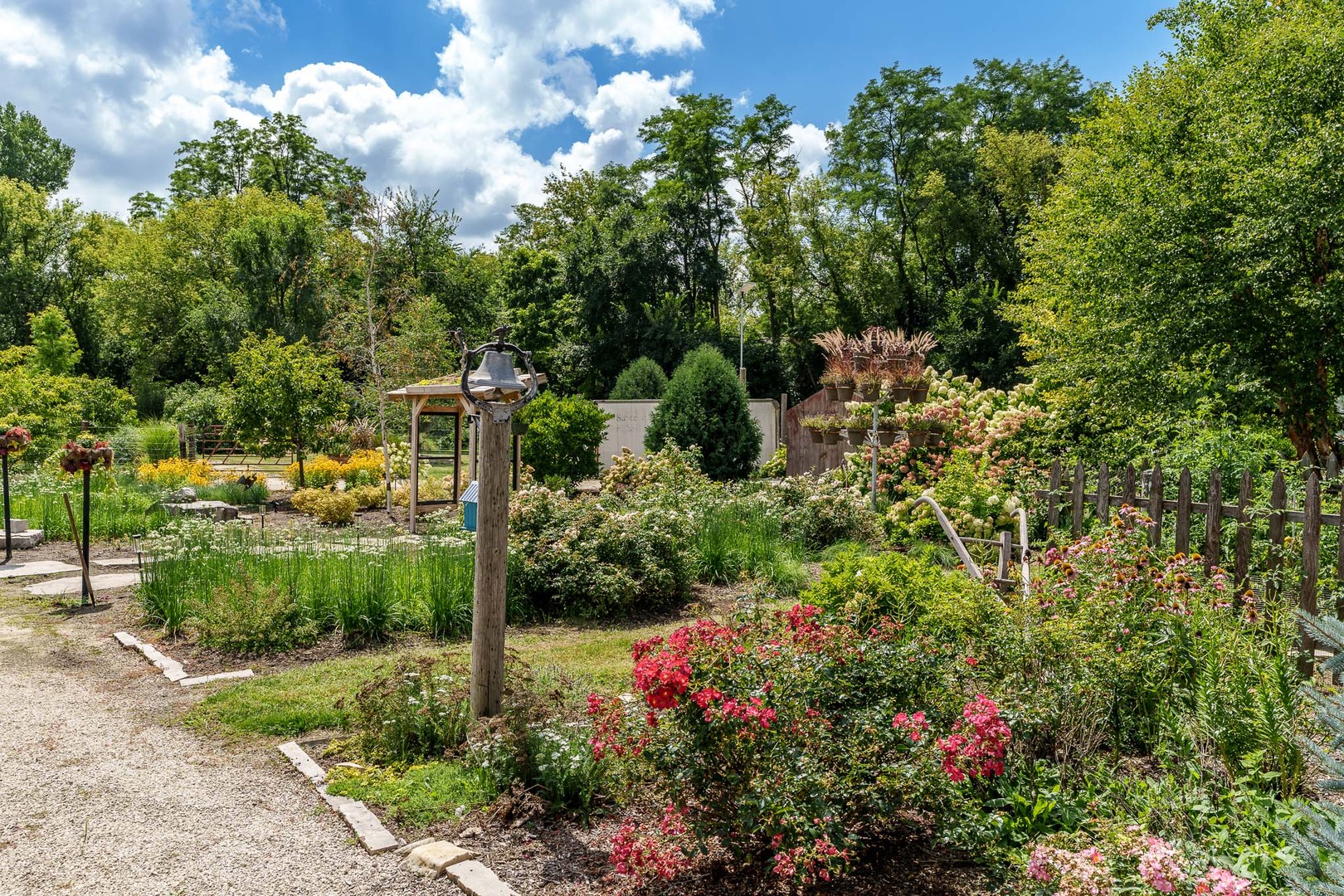 662 Park Avenue Property Photo 15