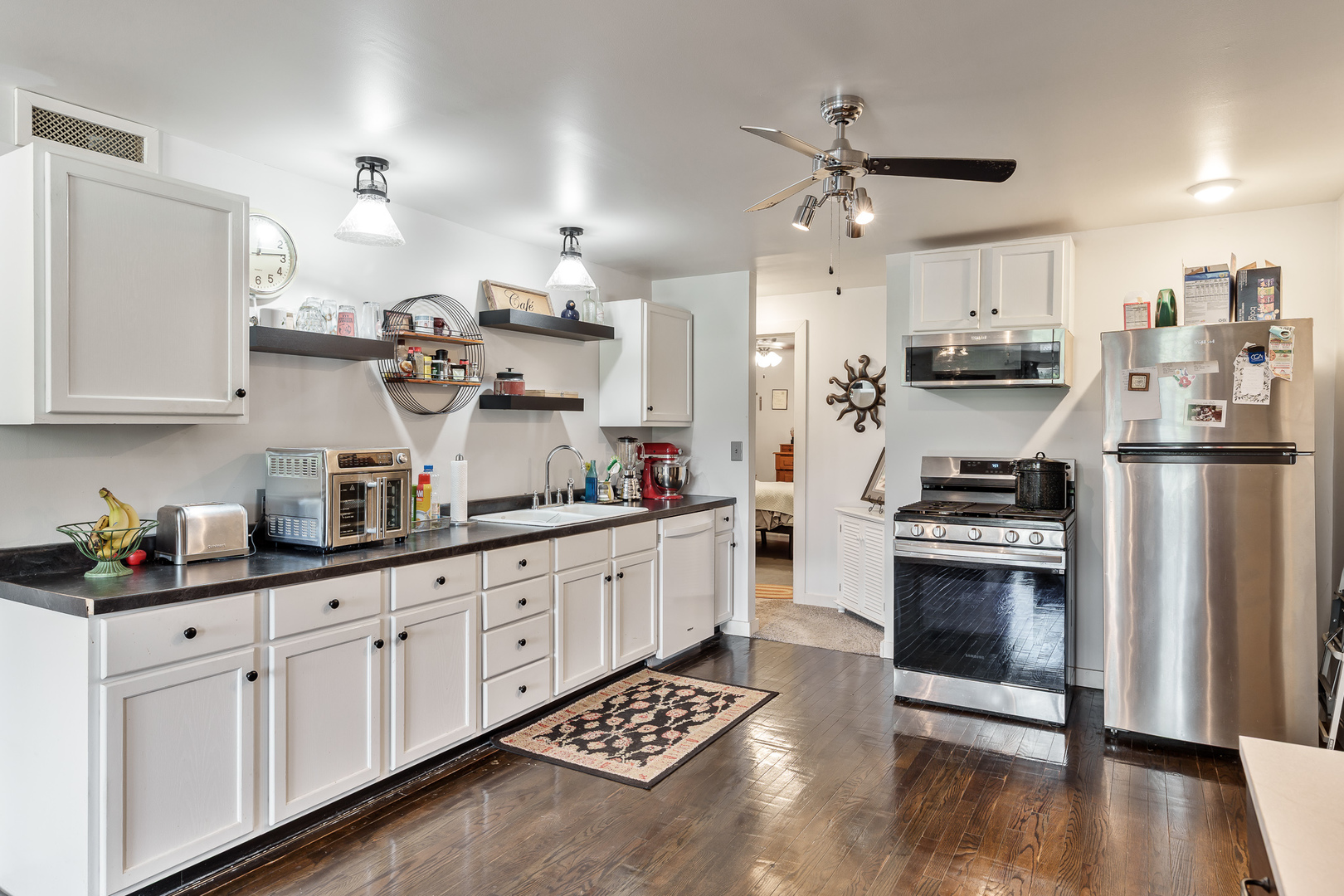 662 Park Avenue Property Photo 16