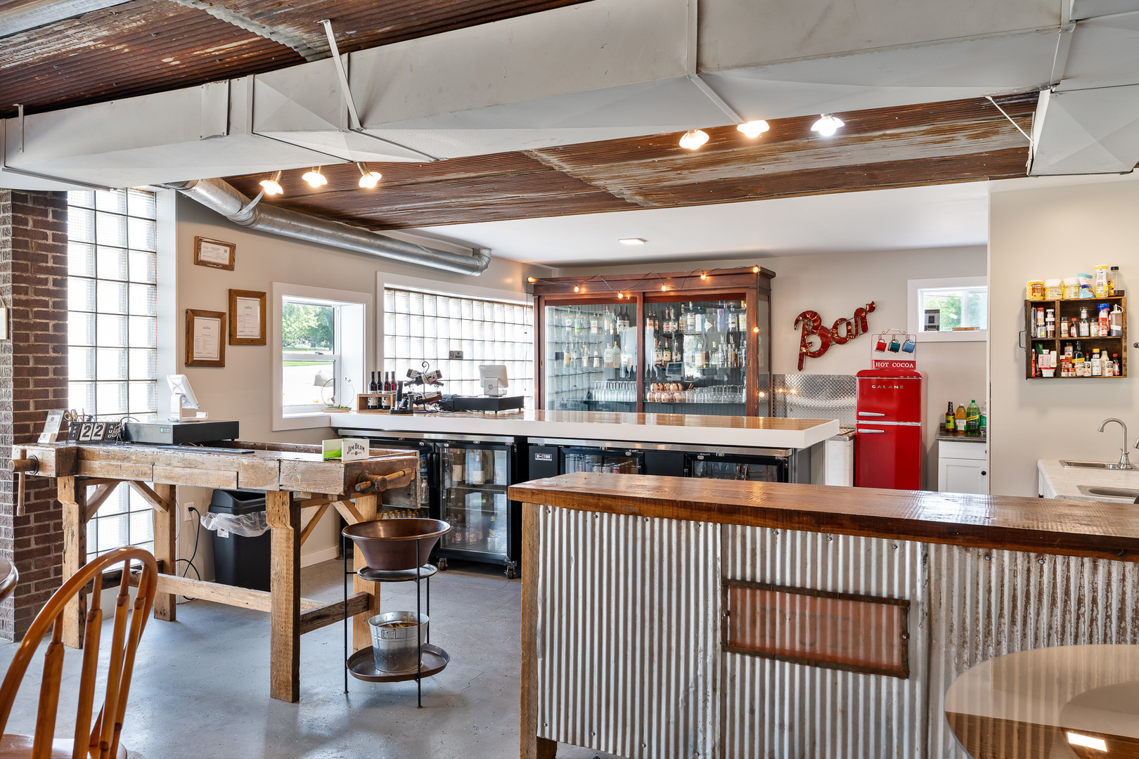662 Park Avenue Property Photo 36