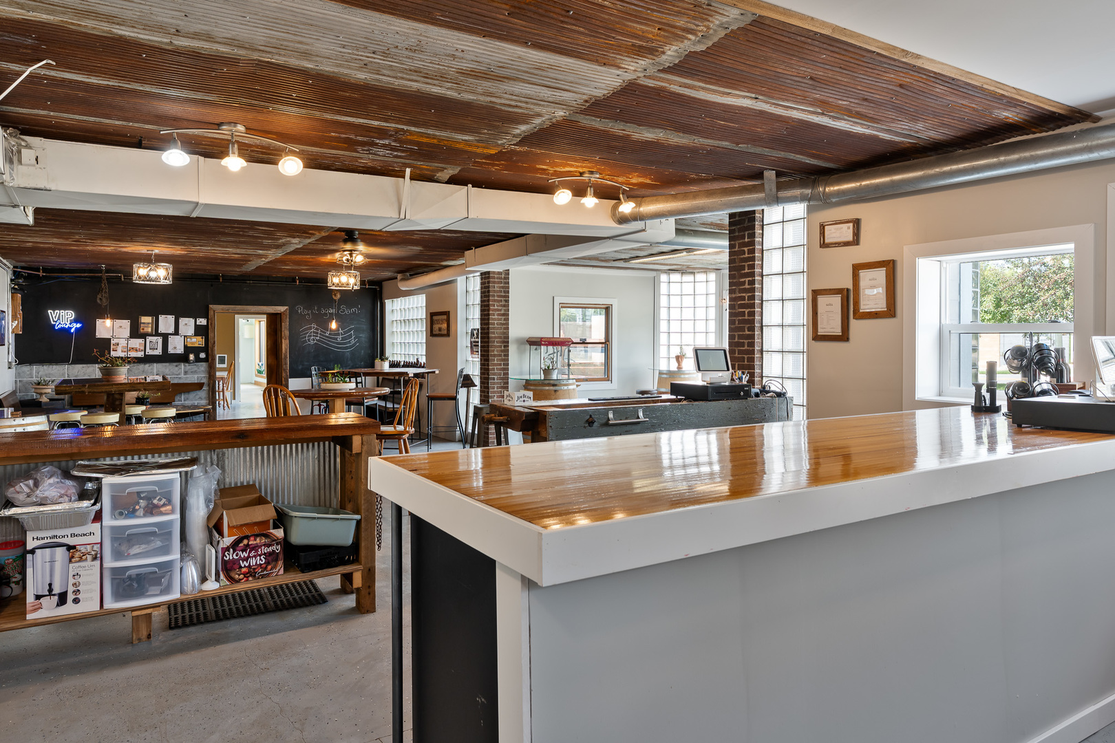 662 Park Avenue Property Photo 37