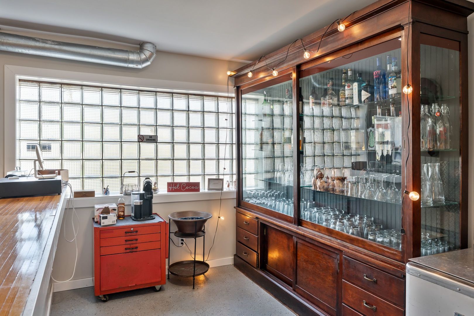 662 Park Avenue Property Photo 40