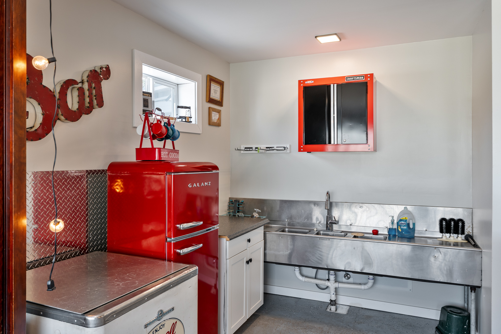 662 Park Avenue Property Photo 47