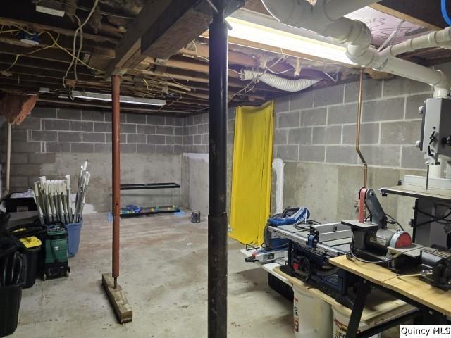 417 N Washington Street Property Photo 28