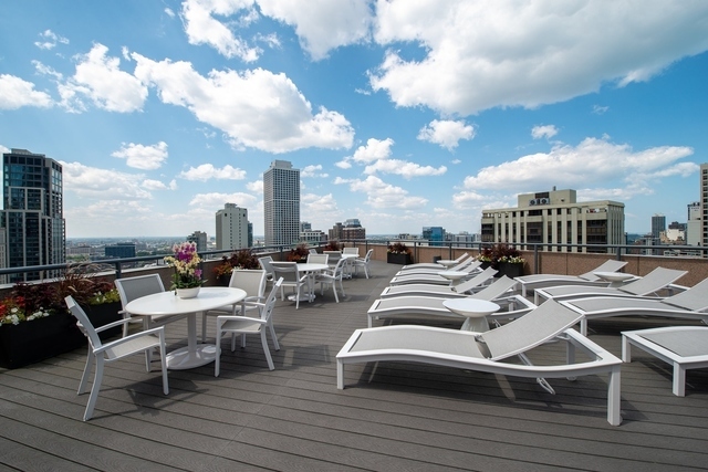 950 N Michigan Avenue 3705 Property Photo 41