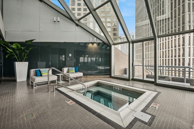 950 N Michigan Avenue 3705 Property Photo 45