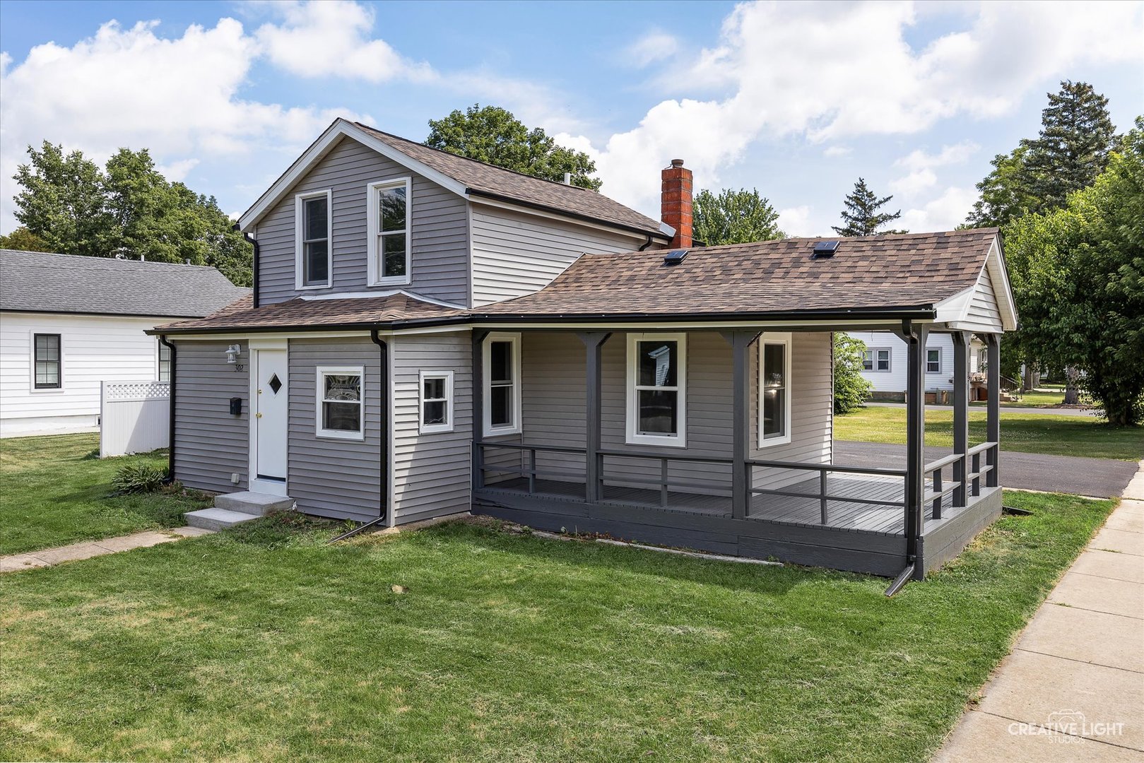 302 N Center Street Property Photo 2