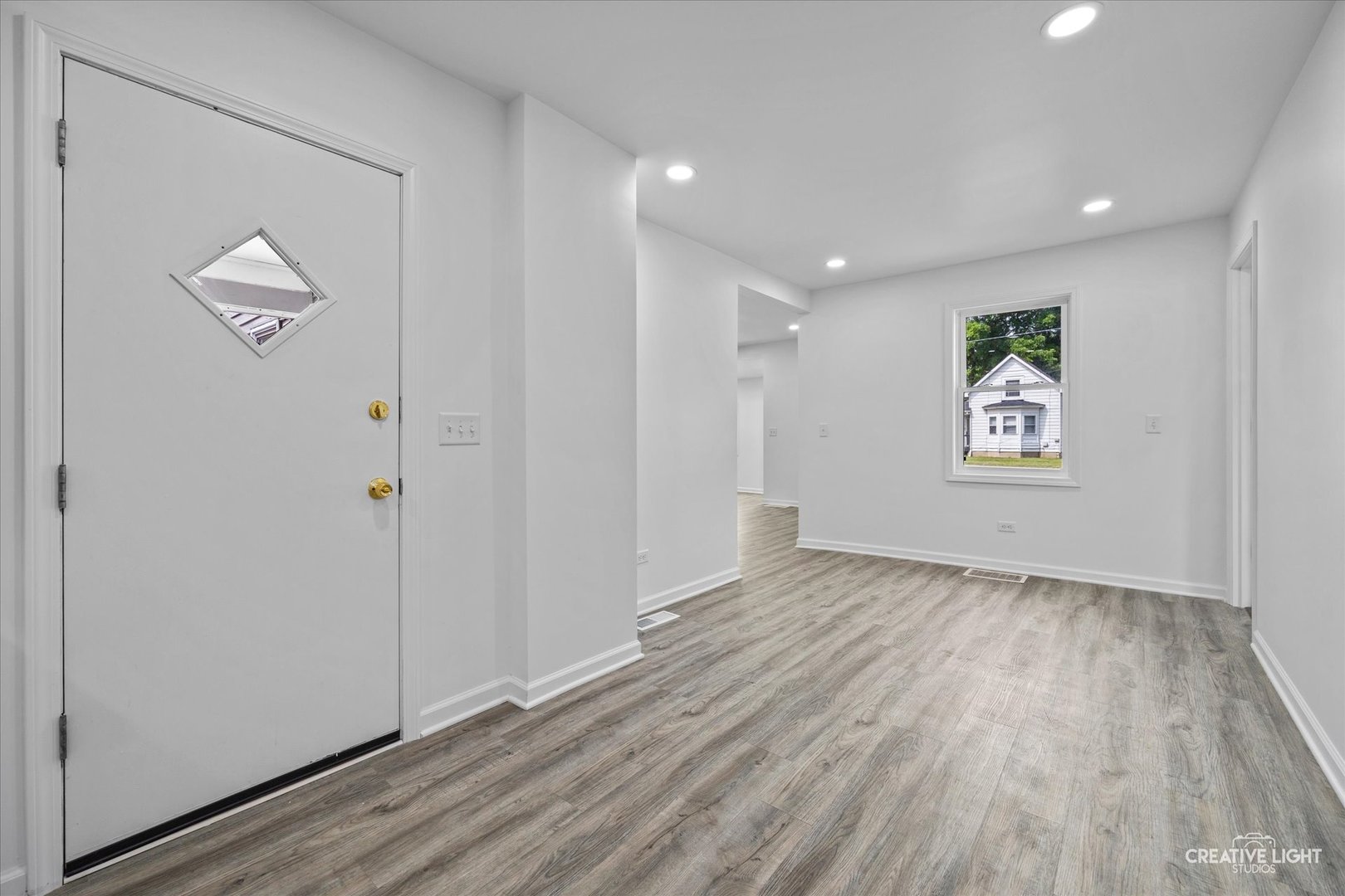 302 N Center Street Property Photo 8