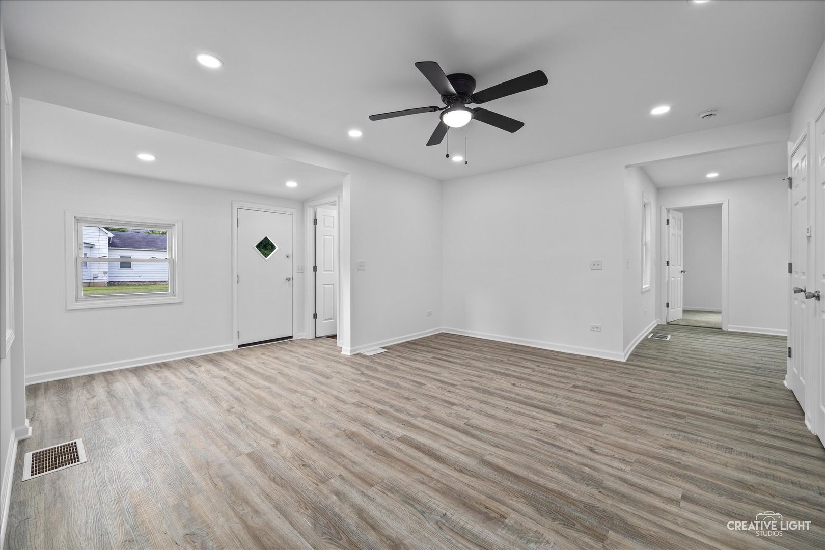 302 N Center Street Property Photo 15