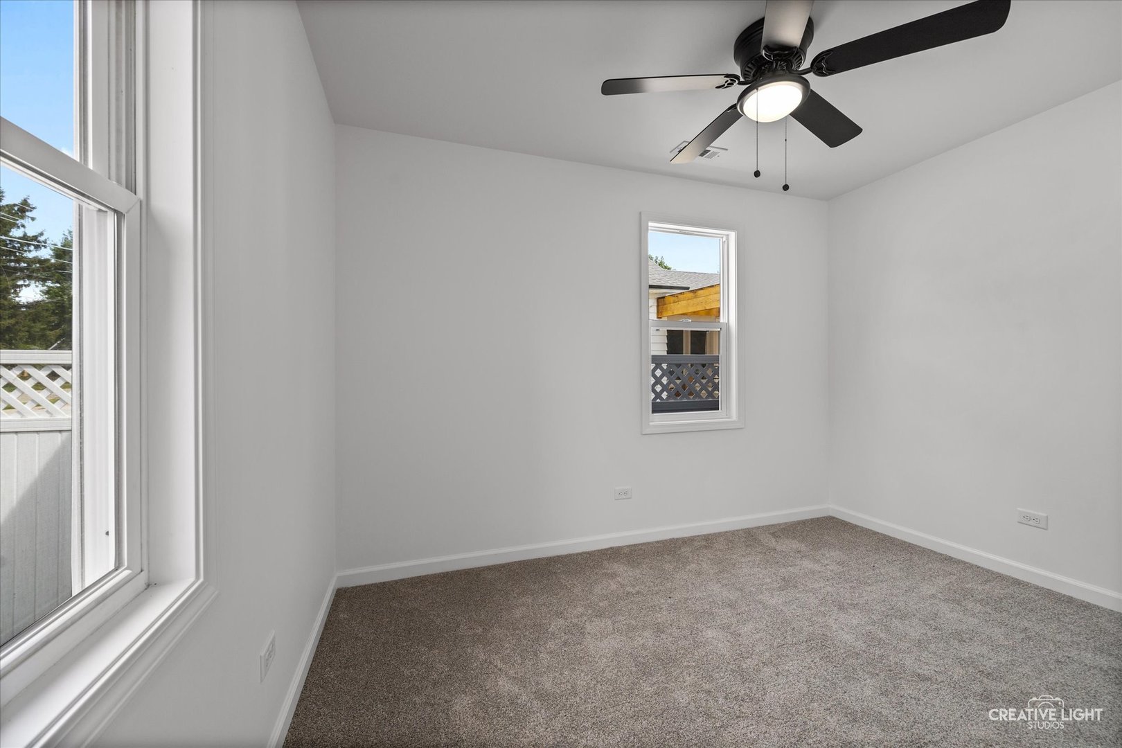 302 N Center Street Property Photo 18