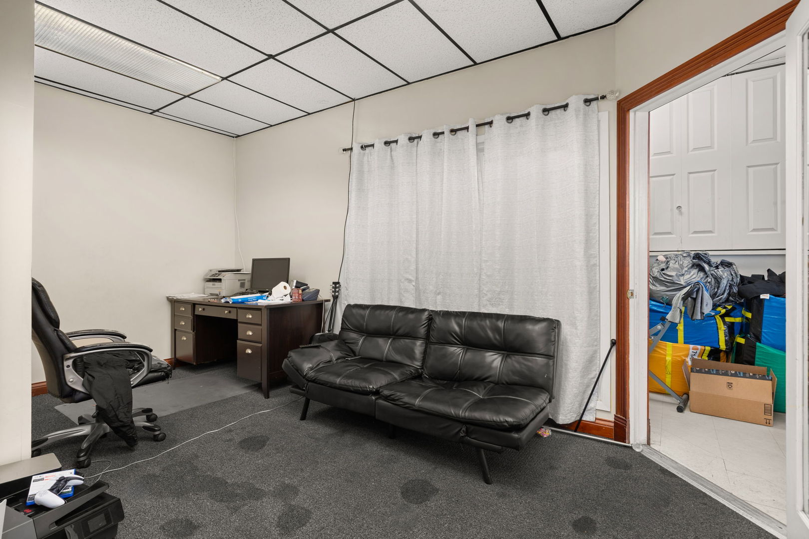 4616 W Fullerton Avenue Property Photo 9